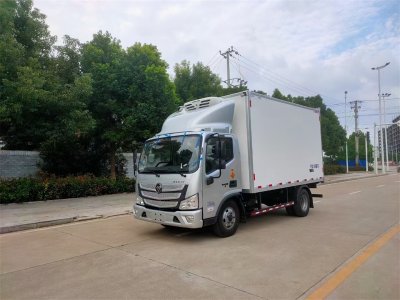 福田歐馬可S1，4米2冷藏車