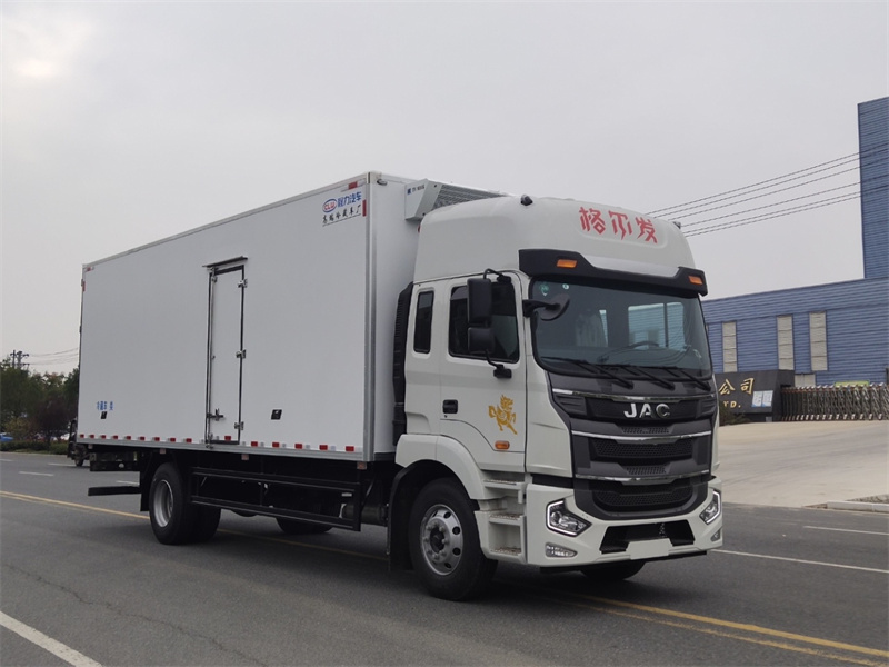 江淮格爾發A5X，（7.7米）冷藏車