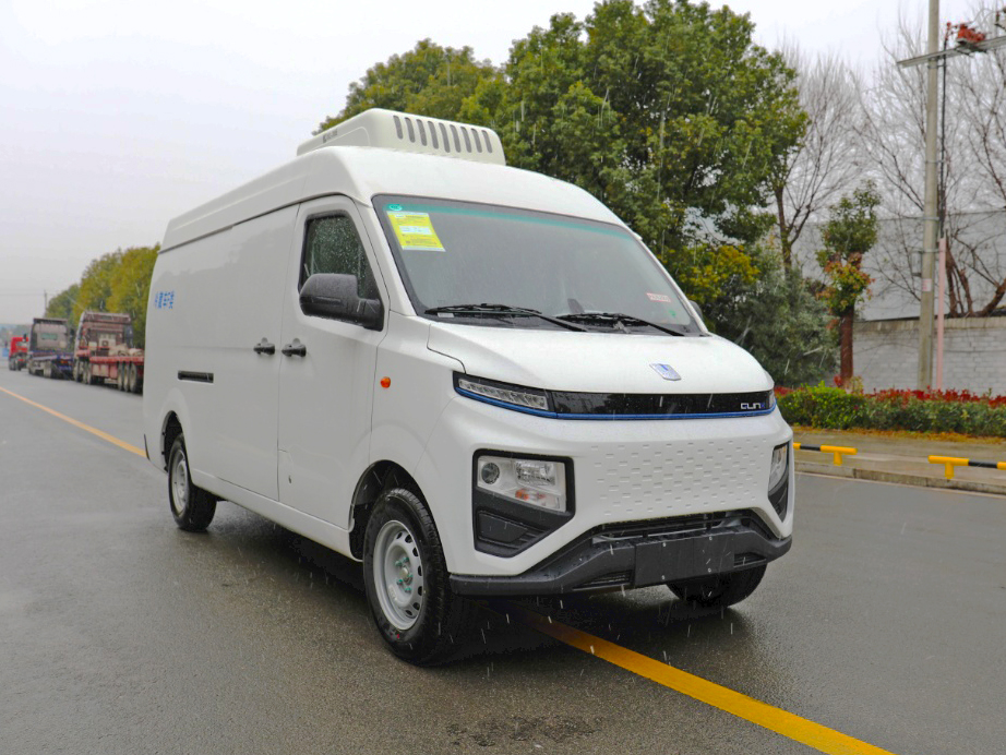 吉利V6EP純電動(dòng)面包冷藏車(chē)
